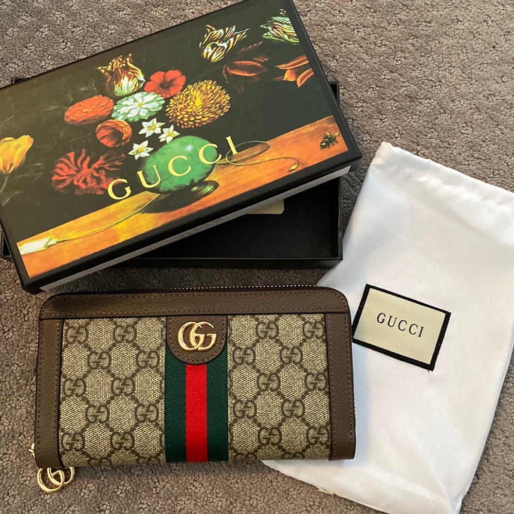 Dh gate wallet